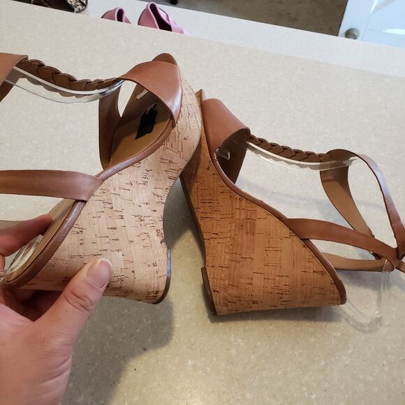 Franco Sarto Chestnut Leather Wedges.  Size 11 T-Strap Cork Platform. - Picture 6 of 9
